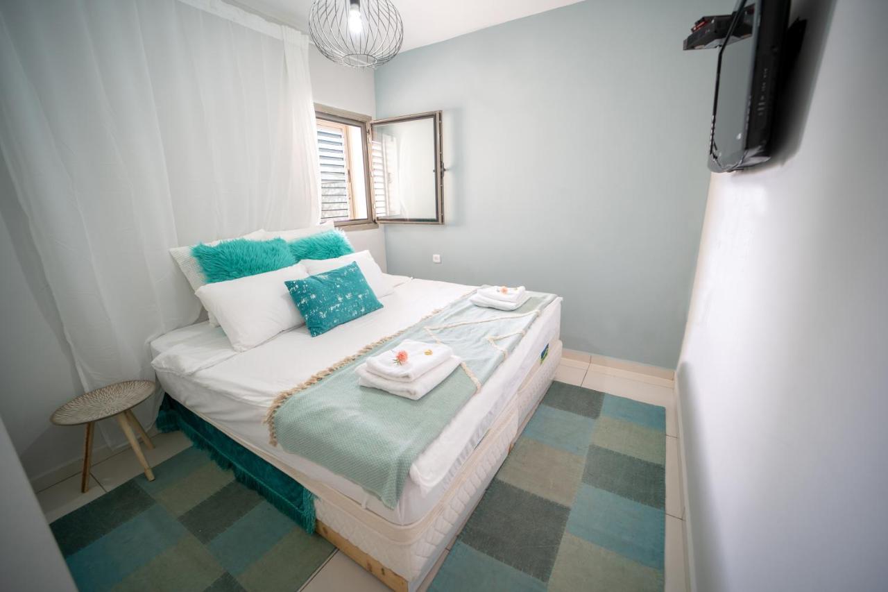 Appartement Yalarent Oasis Garden With Private Pool à Eilat Extérieur photo